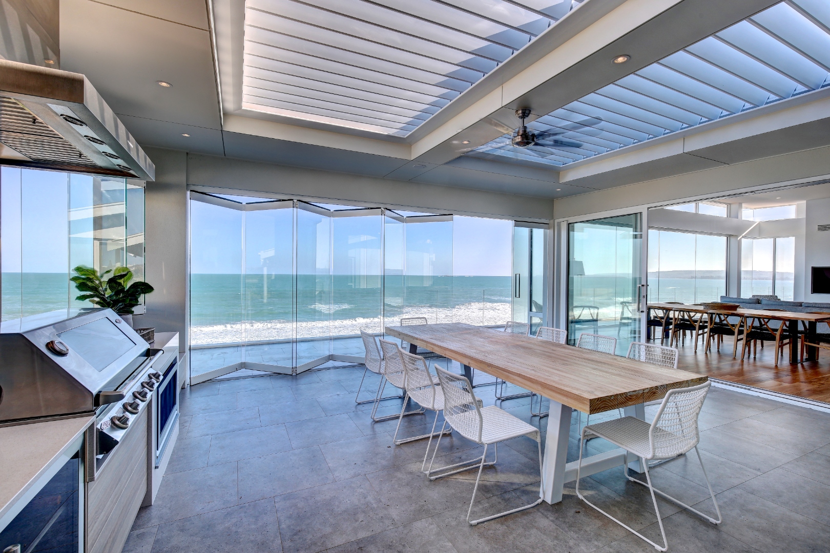 Boomer House Project — Port Elliot, frameless bifold door