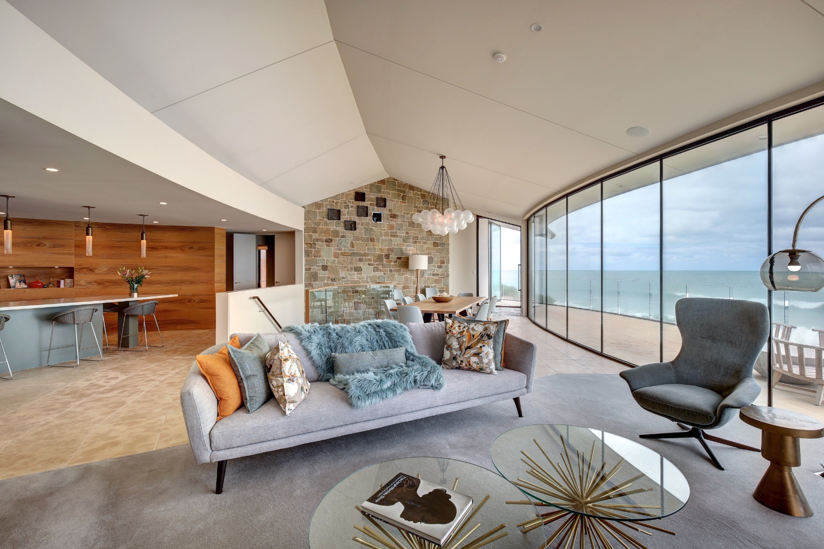 Copper Shack — Port Elliot, dining area ocean view